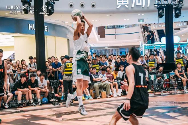 关于体育盛事登场，篮球迷快乐呼唤的信息